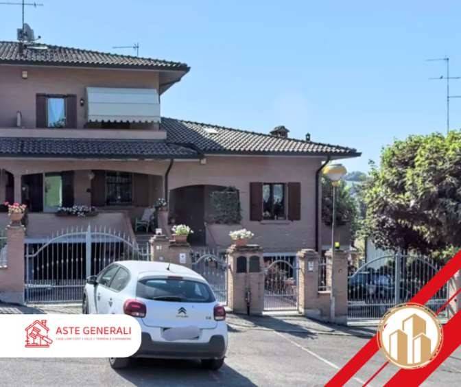 casa indipendente in vendita a Castelvetro di Modena