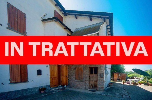 appartamento in vendita a Castelvetro di Modena in zona Ca' di Sola