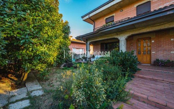 casa indipendente in vendita a Castelvetro di Modena