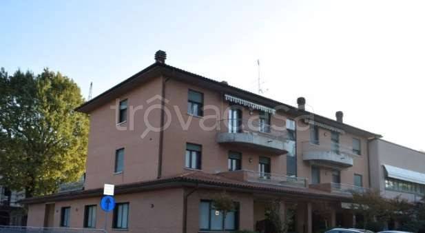 ufficio in vendita a Castelvetro di Modena