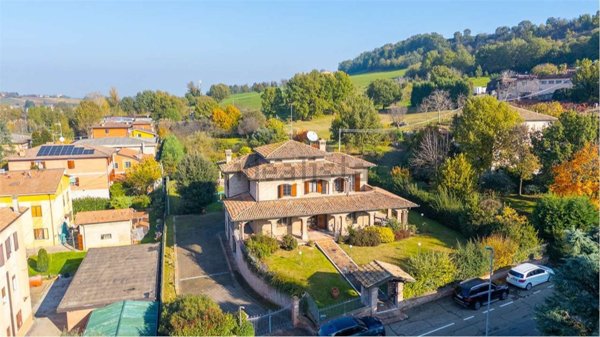 casa indipendente in vendita a Castelvetro di Modena