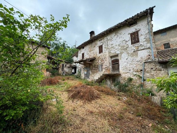 quadrivano in vendita a Castelvetro di Modena