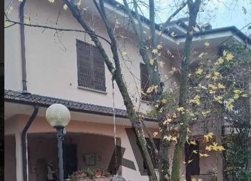 casa indipendente in vendita a Castelvetro di Modena