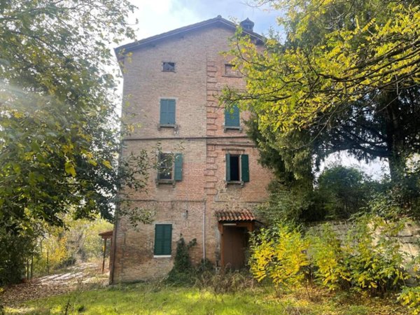casa indipendente in vendita a Castelvetro di Modena