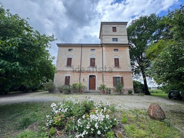 casa indipendente in vendita a Castelvetro di Modena in zona Settecani