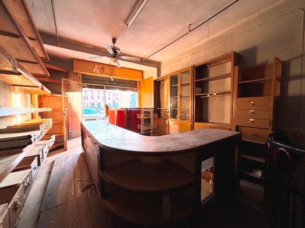 ufficio in vendita a Castelvetro di Modena in zona Solignano Nuovo