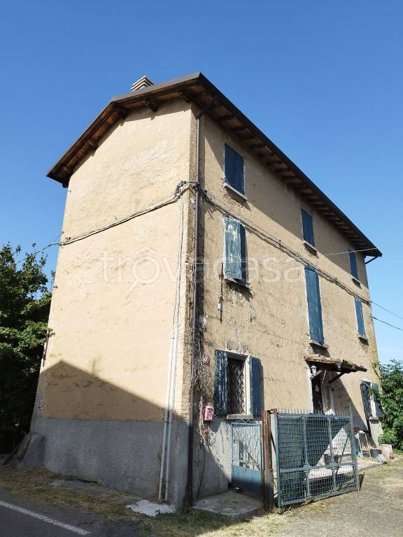 casa indipendente in vendita a Castelvetro di Modena