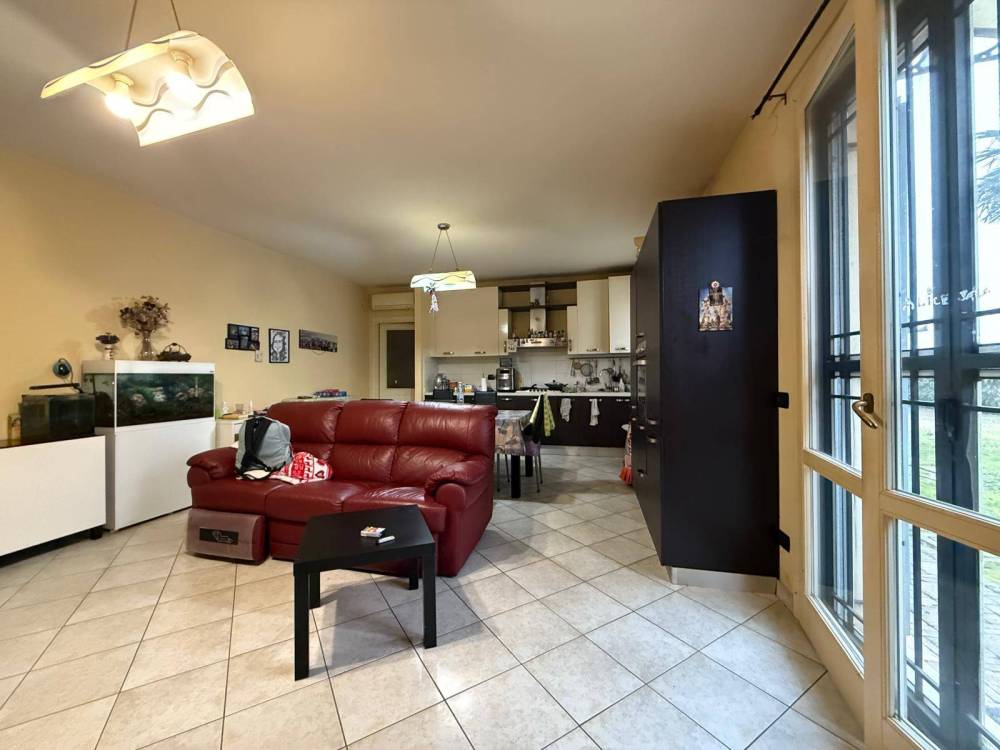 appartamento in vendita a Castelvetro di Modena in zona Ca' di Sola