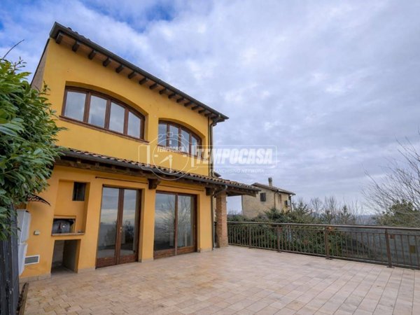 casa indipendente in vendita a Castelvetro di Modena