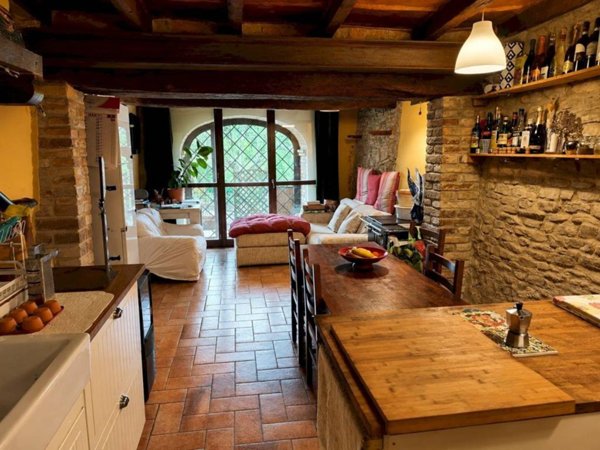 casa indipendente in vendita a Castelvetro di Modena