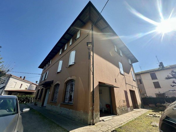 casa indipendente in vendita a Castelvetro di Modena