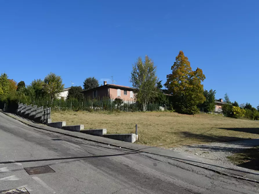 terreno edificabile in vendita a Castelvetro di Modena