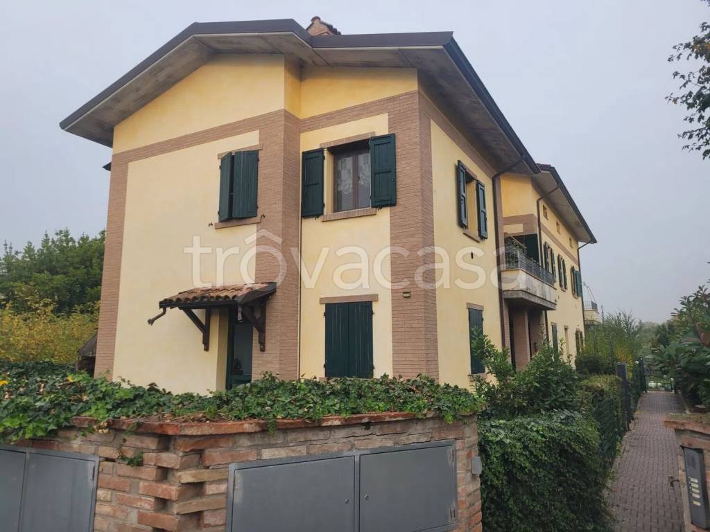 appartamento in vendita a Castelvetro di Modena in zona Levizzano Rangone