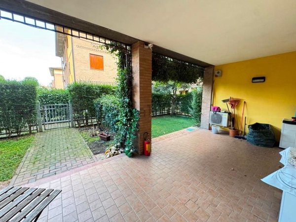 appartamento in vendita a Castelvetro di Modena in zona Ca' di Sola