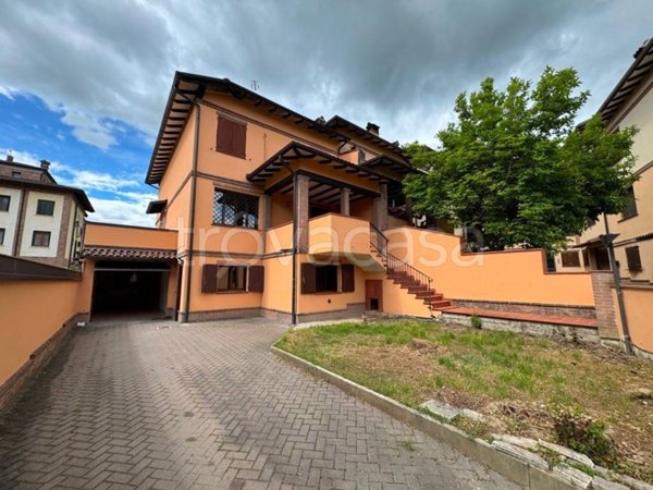 casa indipendente in vendita a Castelvetro di Modena