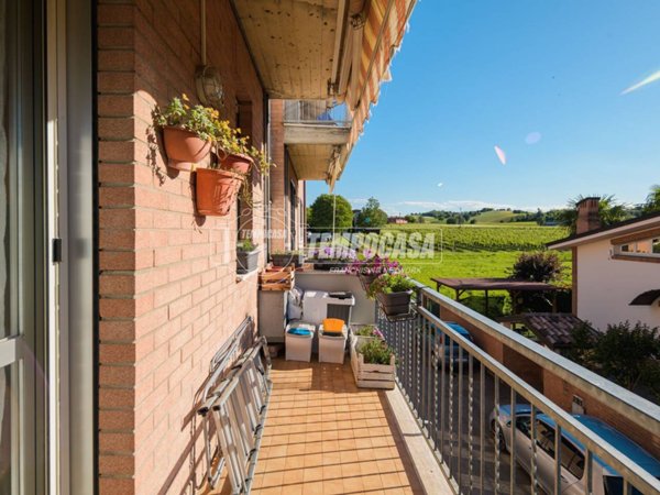 appartamento in vendita a Castelvetro di Modena in zona Ca' di Sola