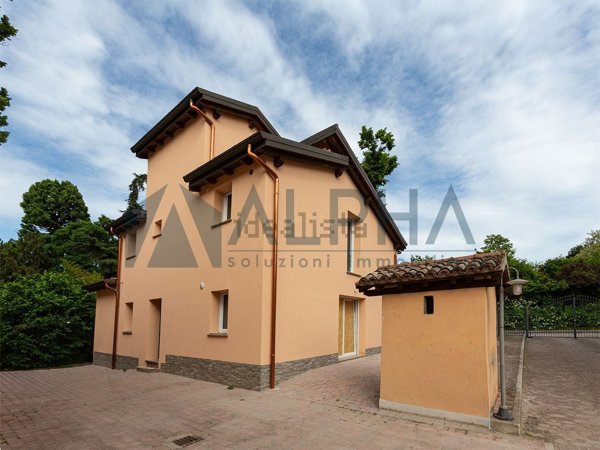 casa indipendente in vendita a Castelvetro di Modena