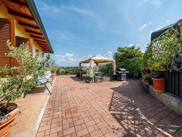 appartamento in vendita a Castelvetro di Modena in zona Ca' De' Gatti