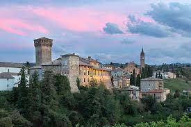 terreno edificabile in vendita a Castelvetro di Modena in zona Levizzano Rangone