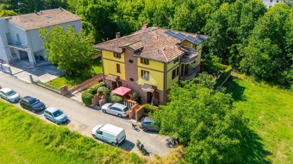 casa indipendente in vendita a Castelvetro di Modena in zona Solignano Nuovo
