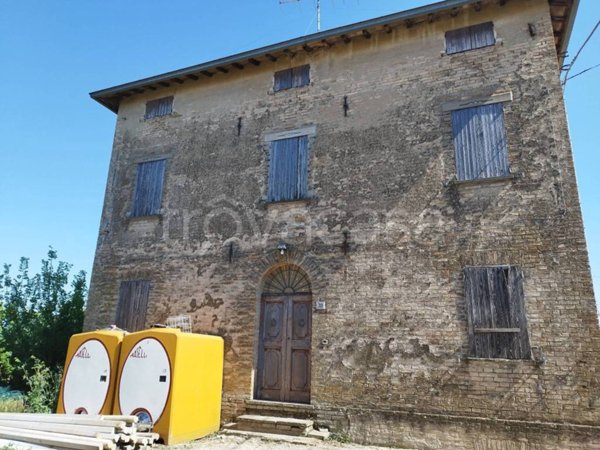 casa indipendente in vendita a Castelvetro di Modena