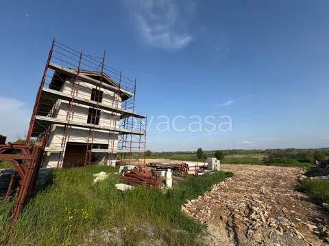 casa indipendente in vendita a Castelvetro di Modena in zona Ca' De' Gatti