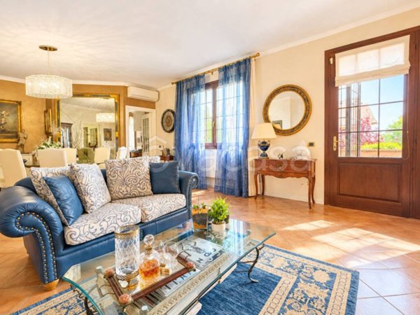 casa indipendente in vendita a Castelvetro di Modena in zona Ca' di Sola
