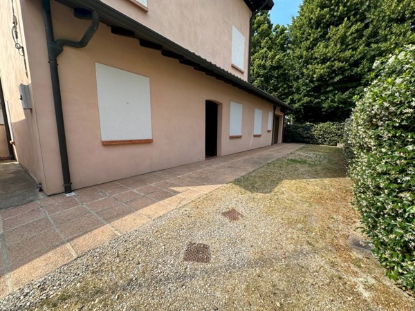 casa indipendente in vendita a Cavezzo