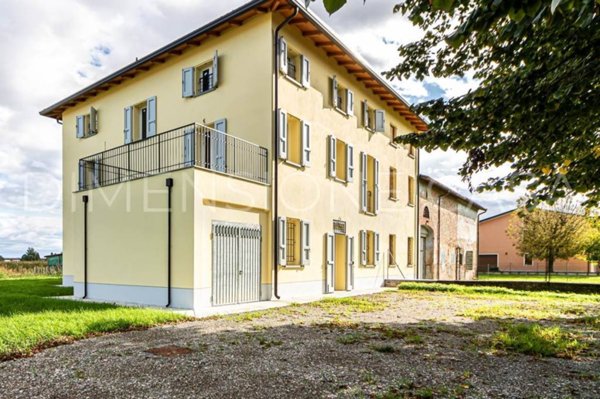 casa indipendente in vendita a Cavezzo