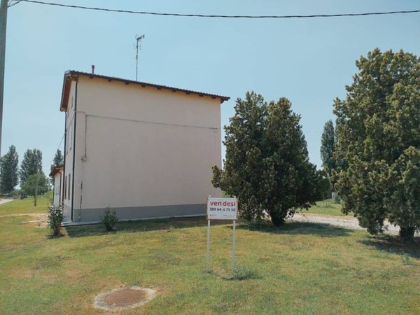 casa indipendente in vendita a Cavezzo