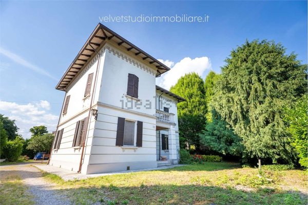 casa indipendente in vendita a Cavezzo