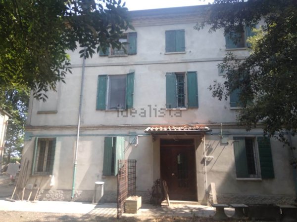 casale in vendita a Cavezzo in zona Disvetro