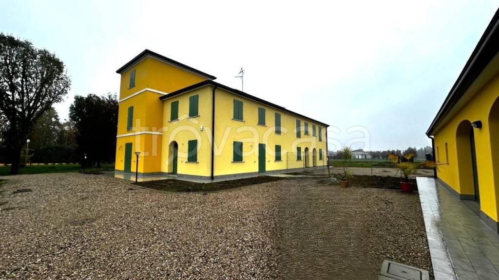 casa indipendente in vendita a Cavezzo