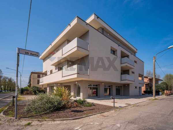 casa indipendente in vendita a Cavezzo