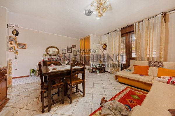 casa indipendente in vendita a Cavezzo