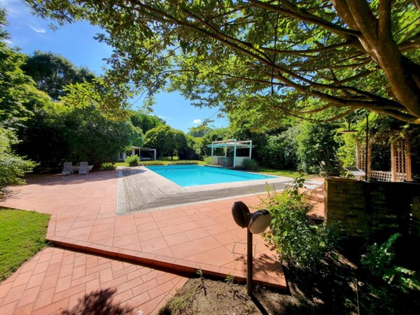 casa indipendente in vendita a Cavezzo