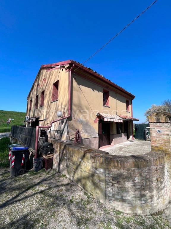 casa indipendente in vendita a Cavezzo