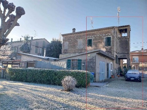 casa indipendente in vendita a Cavezzo
