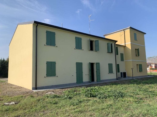 casa indipendente in vendita a Cavezzo