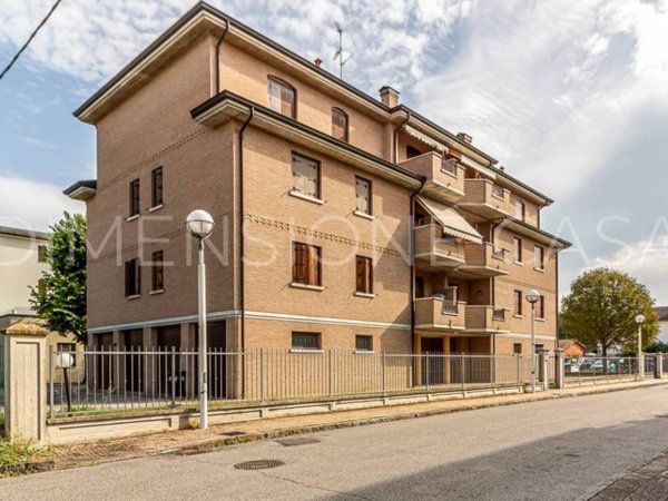 appartamento in vendita a Cavezzo in zona Disvetro