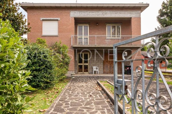 casa indipendente in vendita a Cavezzo