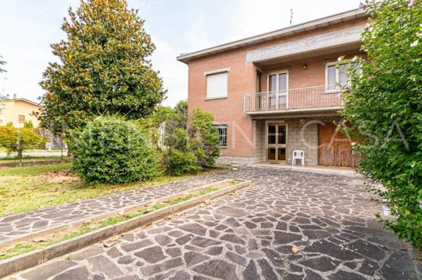 casa indipendente in vendita a Cavezzo