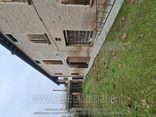 terreno edificabile in vendita a Cavezzo