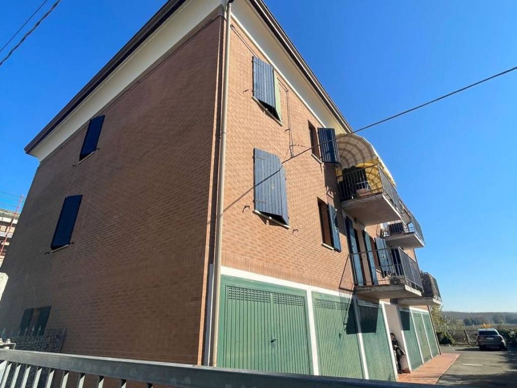 appartamento in vendita a Cavezzo in zona Motta
