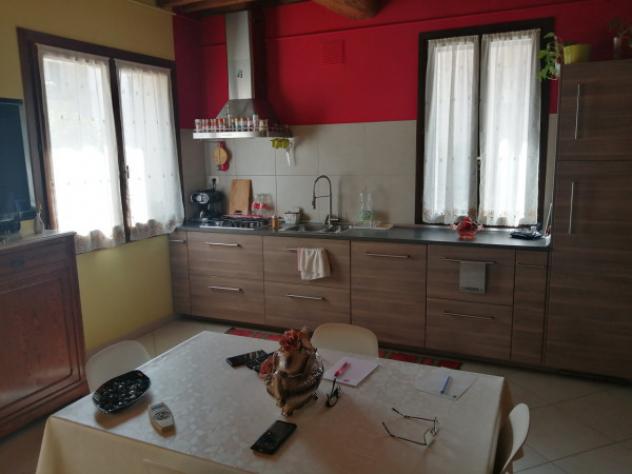 casa indipendente in vendita a Concordia sulla Secchia in zona Fossa