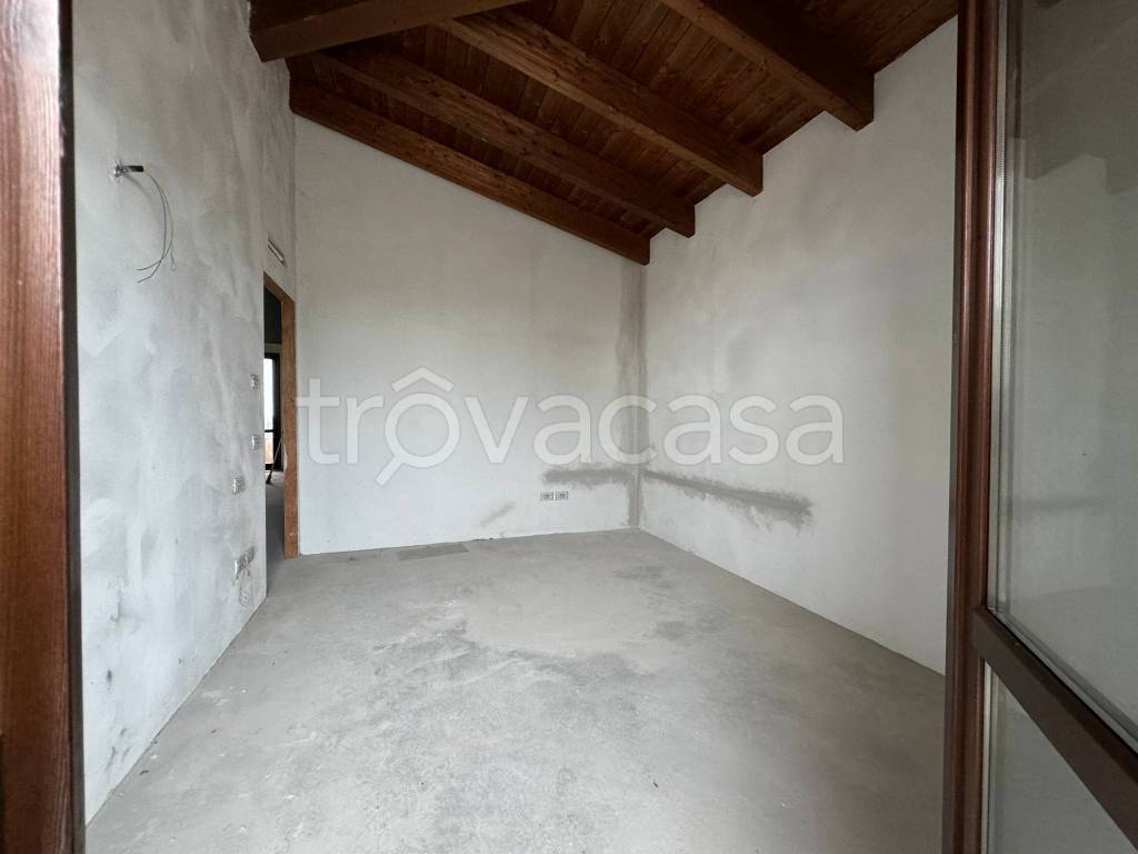 appartamento in vendita a Concordia sulla Secchia in zona Fossa