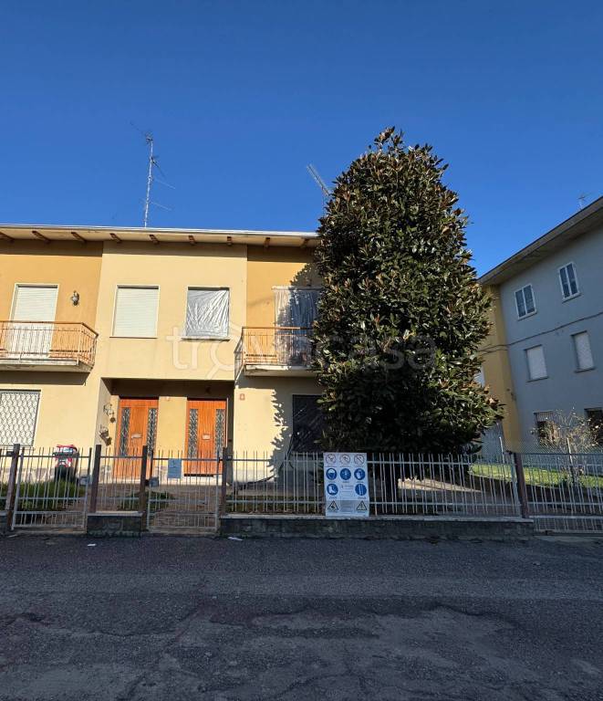 casa indipendente in vendita a Concordia sulla Secchia