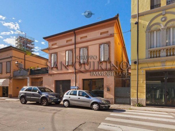 casa indipendente in vendita a Concordia sulla Secchia