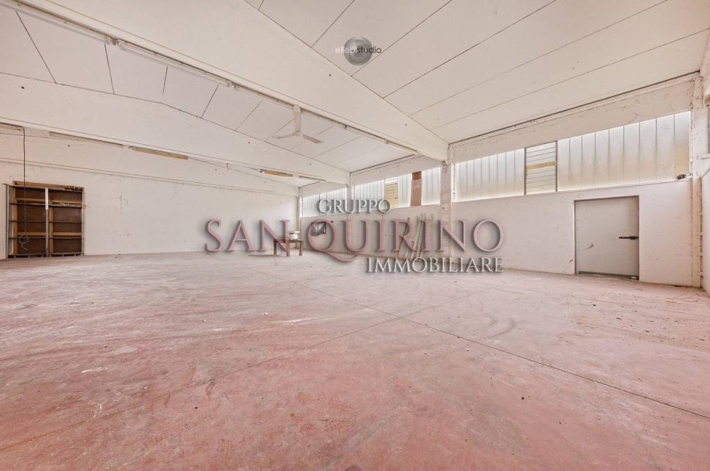 locale commerciale in vendita a Concordia sulla Secchia