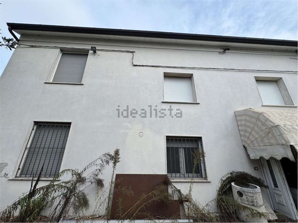 casa indipendente in vendita a Concordia sulla Secchia in zona San Giovanni